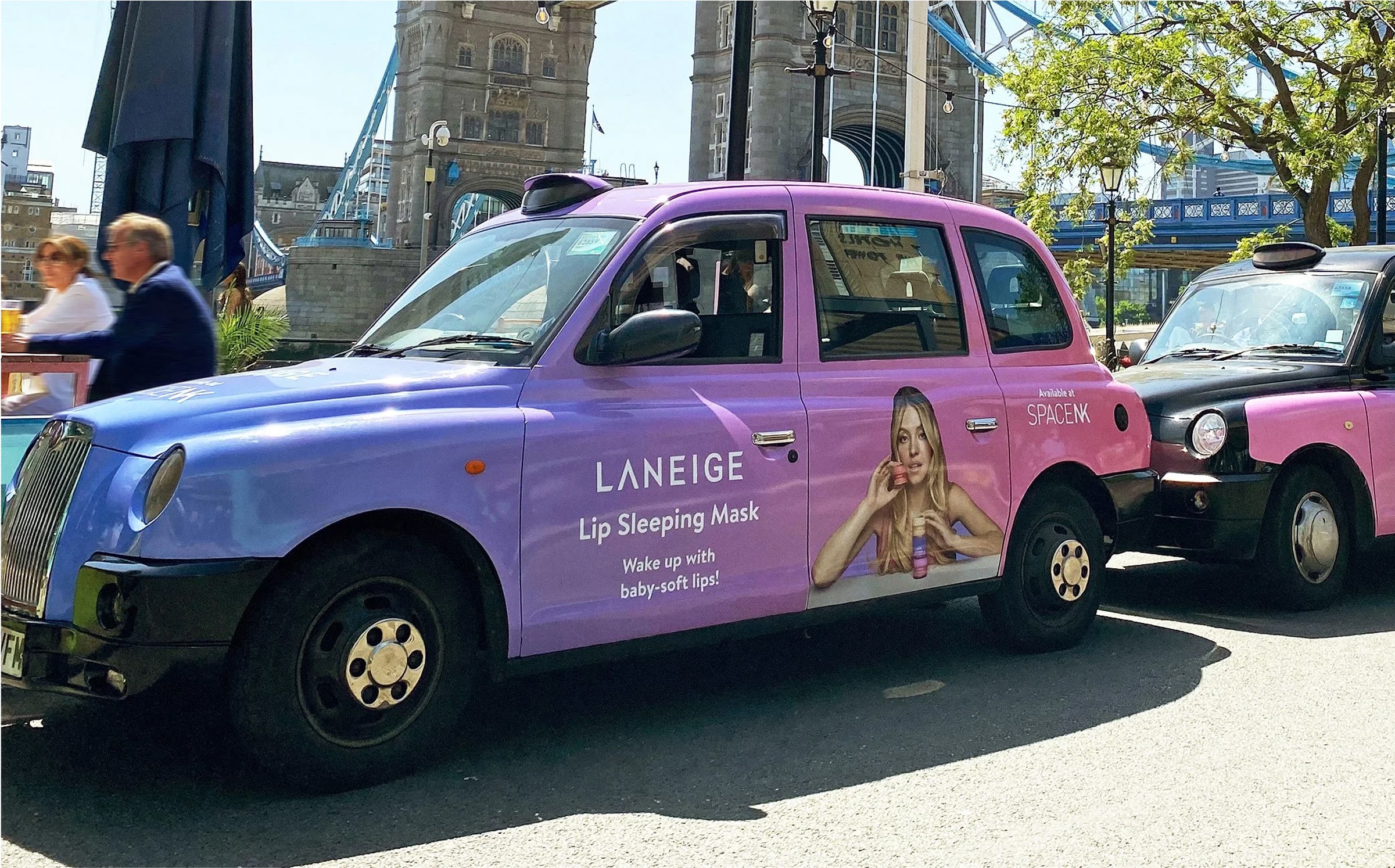 Taxi wrap ads